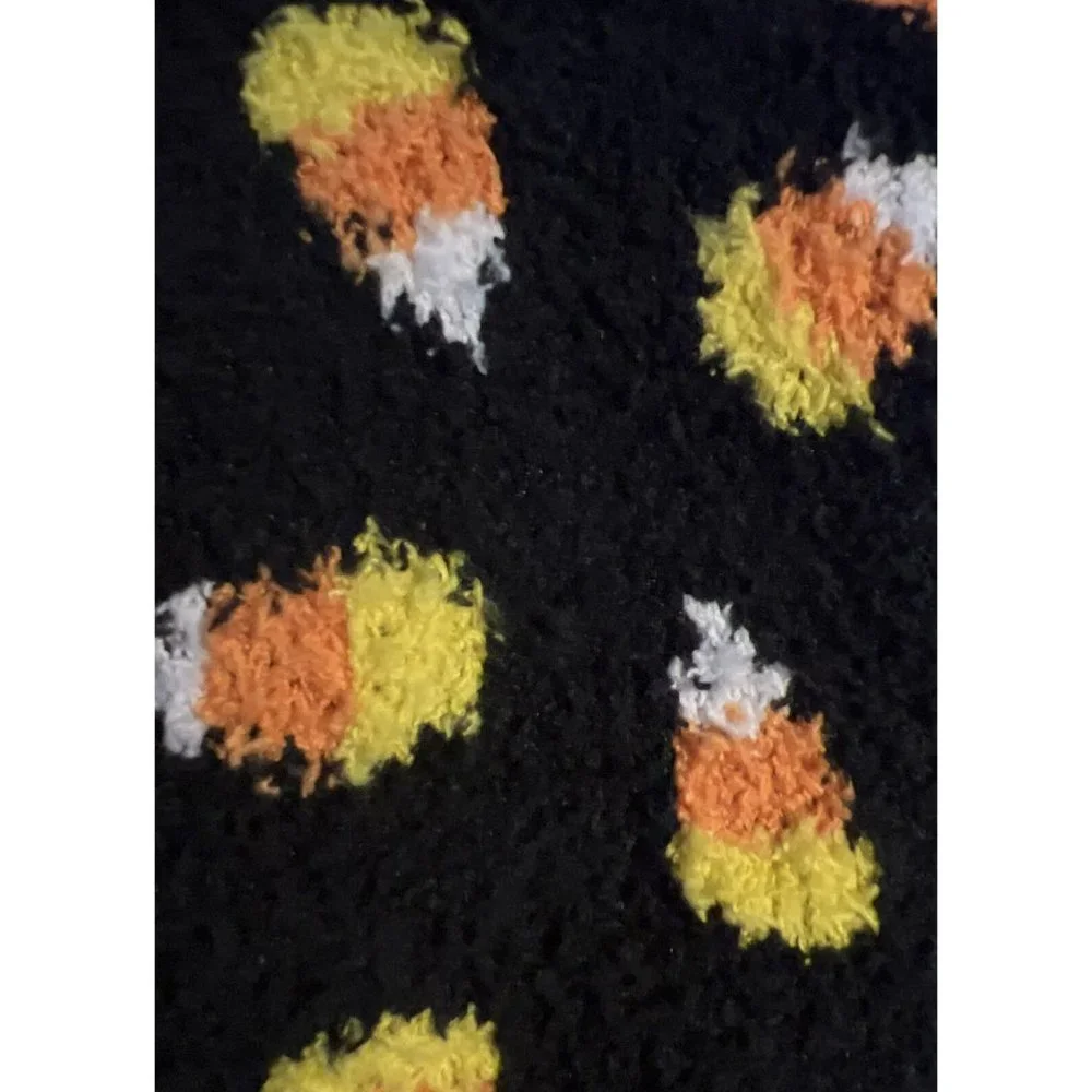 NEW $18 Rae Dunn 3 Pairs Fuzzy Cozy Halloween Candy Coma Corn Socks Womens‎ Gift